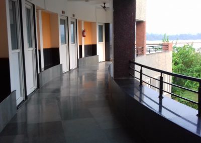 Ganga-Prem-Hospice-Photos-Architecture-7-400x284
